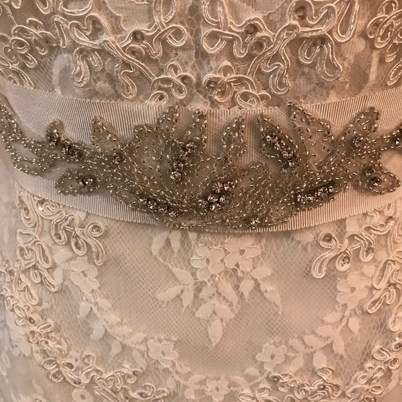 La SPOSA PRONOVIAS Belt only, MILLAR, off white, Grosgrain ribbon. - Picture 4 of 15